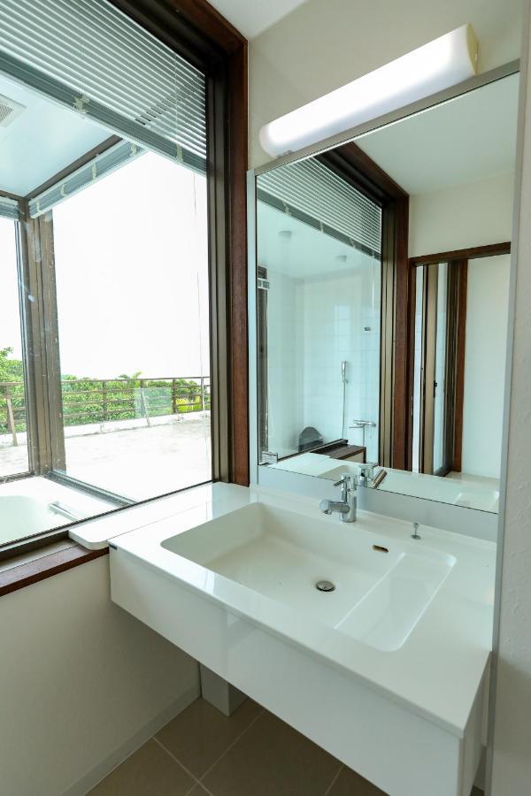 Ishigaki Sunset Cove Hotel Ngoại thất bức ảnh